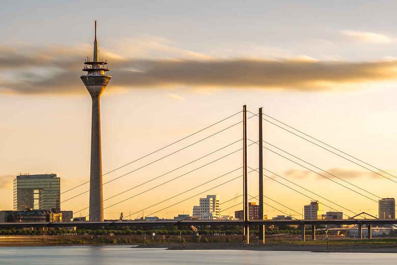 Skyline da cidade de Düsseldorf