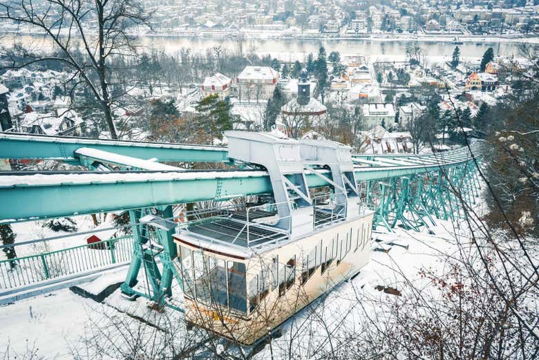 Treno sospeso di Dresda
