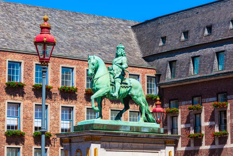 Monumento a Jan Wellem, na Markplatz