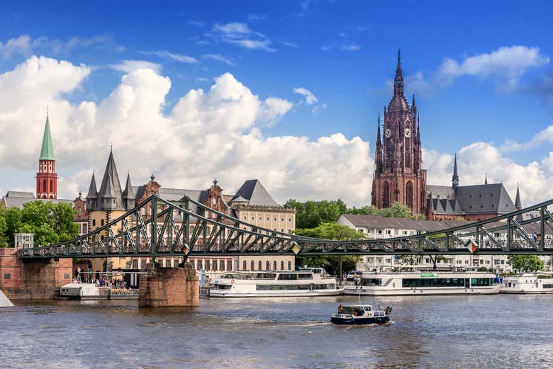Marvel at the Eiserner Steg