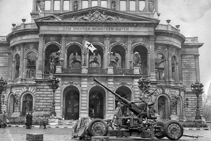 Imagen de la Ópera de Frankfurt en la II Guerra Mundial