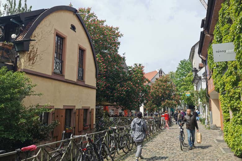 Canal do centro de Friburgo
