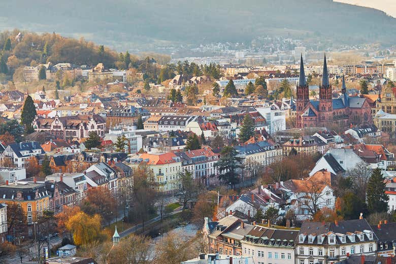 Friburgo de Brisgovia, ubicada en la Selva Negra de Alemania