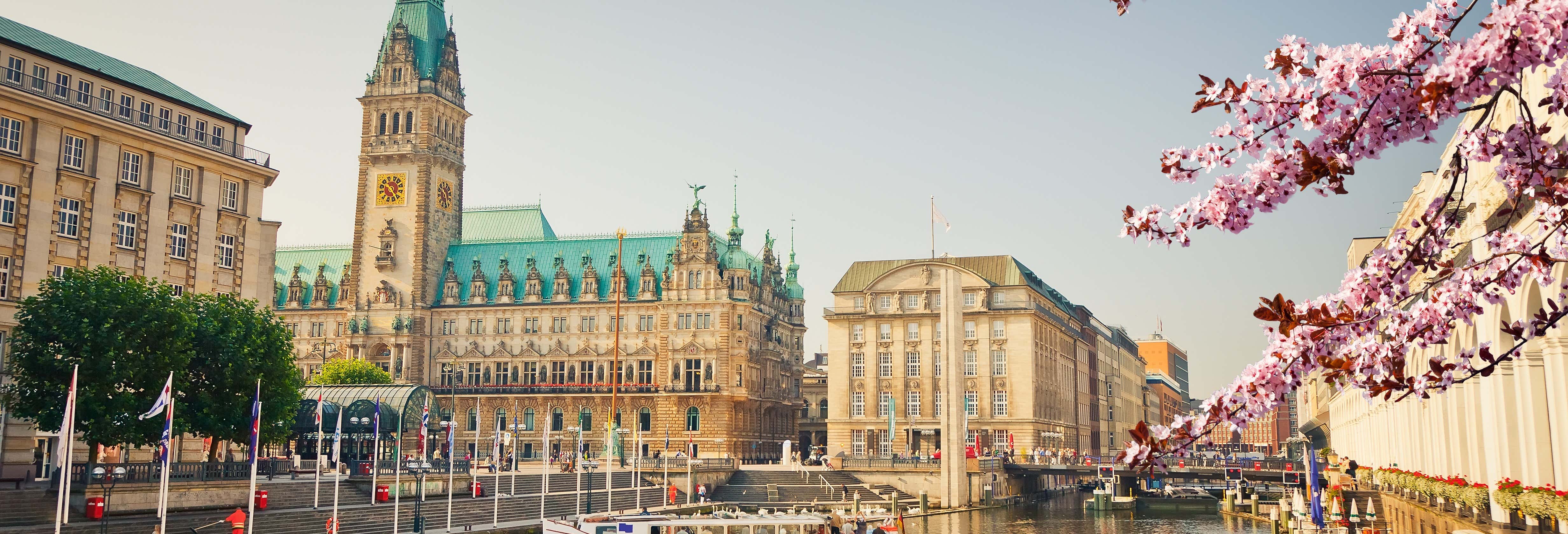 Guided tours and free tours in Hamburg