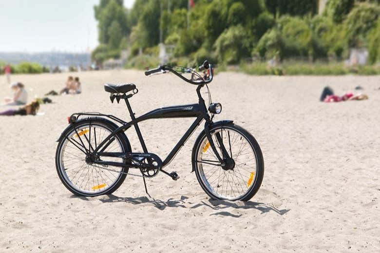 Discover Hamburg by bike