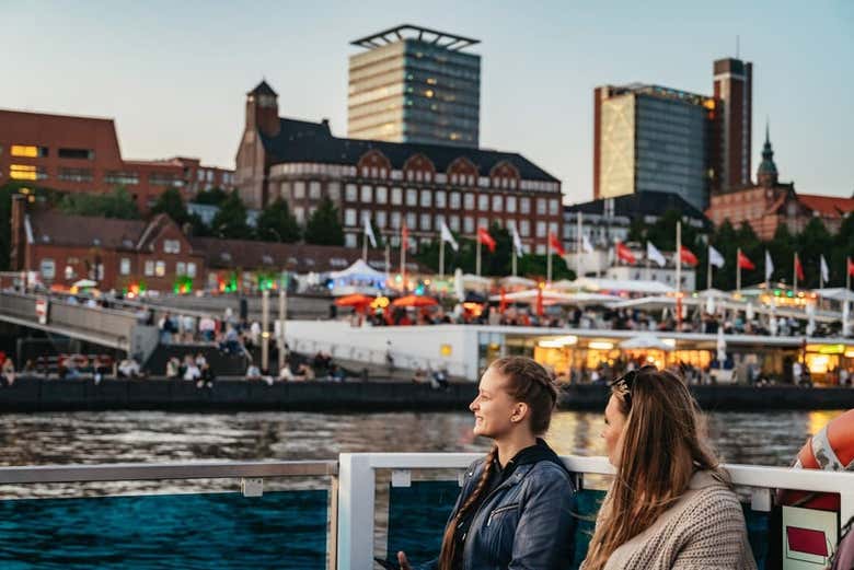 Learn about the history of Hamburg's harbour