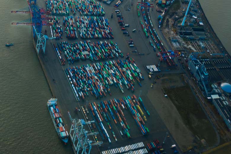 Hamburg Merchant Port