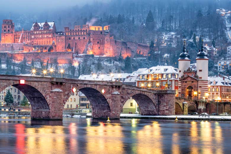 Vistas del Puente Viejo en Navidad