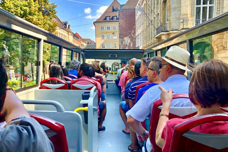 Disfrutando del autobús turístico de Múnich
