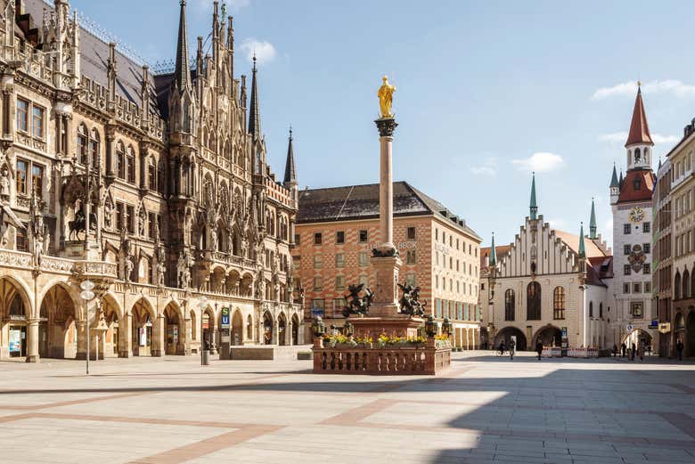 Passeio por Marienplatz