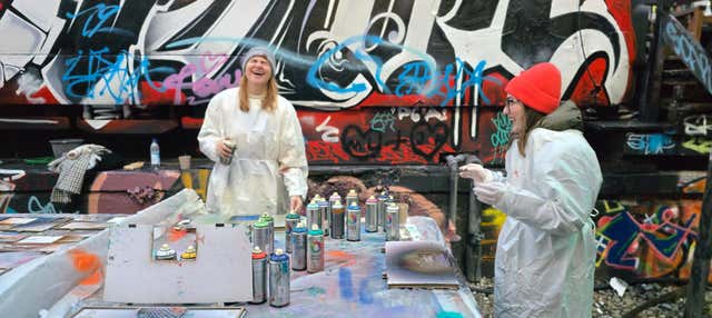 Alternative Munich Tour + Spray Painting Workshop