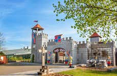 Entrada a PLAYMOBIL® FunPark