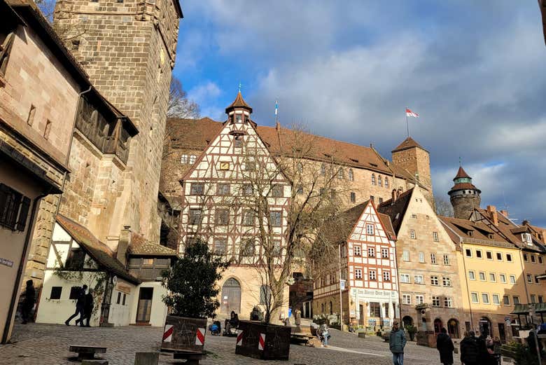 Tiergärtnertor Platz