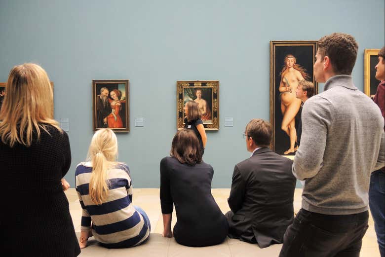Sumergíos en la riqueza artística de las salas del museo