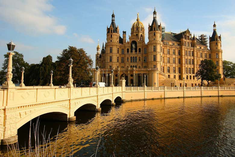 Schwerin Castle Bridge