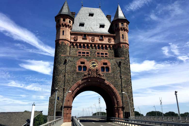 Arco del puente Nibelungen