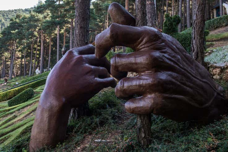 Escultura en los Jardines de Juberri