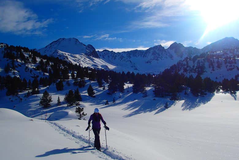 Parajes nevados de los Pirineos