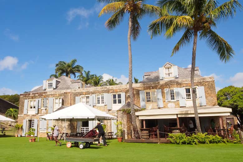 Recorreremos los lugares más pintorescos de Antigua