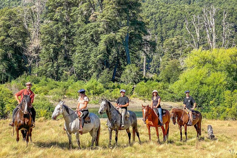 Disfrutando del entorno boscoso