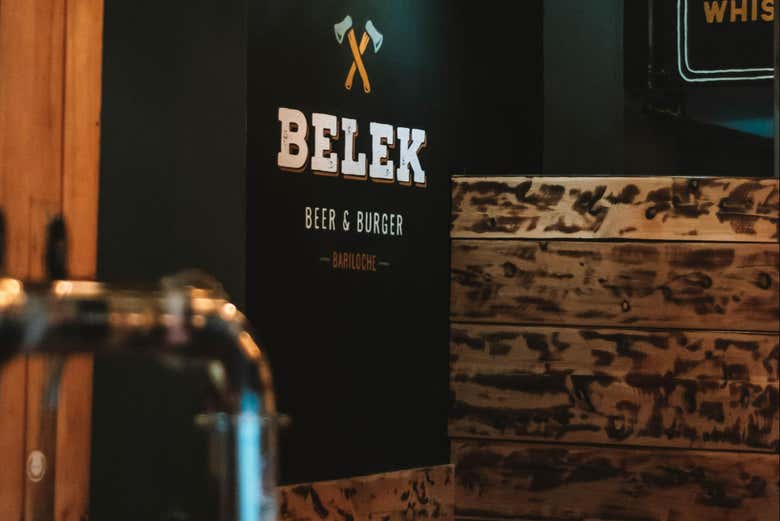 En el interior de Belek, Bariloche