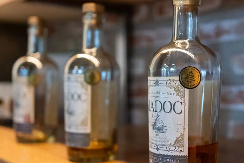 Bouteilles de whisky Madoc