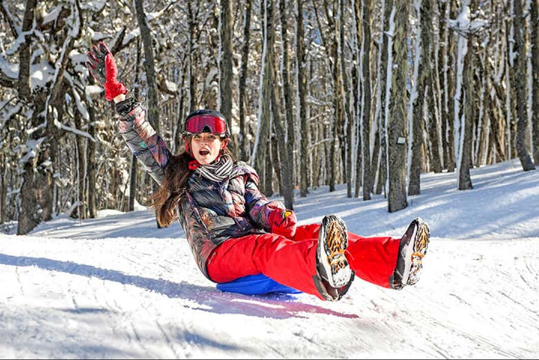 Disfrutando del parque nevado