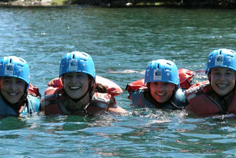 Disfrutando de la experiencia con amigos