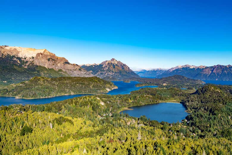 Avistamos os lagos Moreno e Huapi