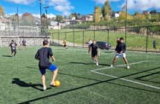 Partido de fútbol con lugareños + Asado argentino
