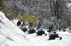 Paseo en moto de nieve por el Cerro Catedral