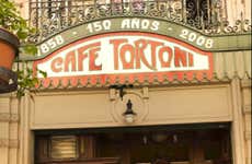 Espetáculo de tango no Café Tortoni