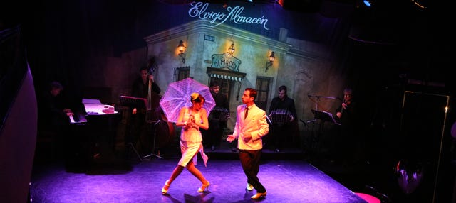 Espectáculo de tango en El Viejo Almacén