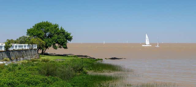 Excursão de 2 dias de veleiro pela costa do Uruguai
