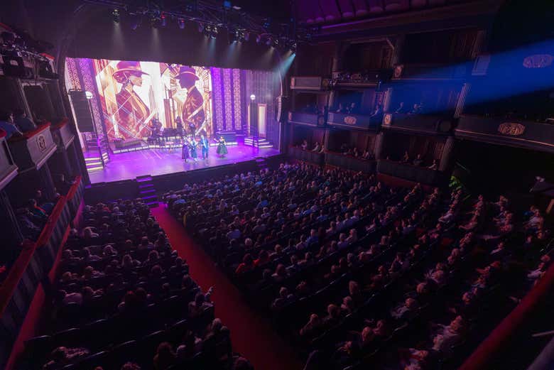 El Teatro Astral se engalana con Ellas son tango