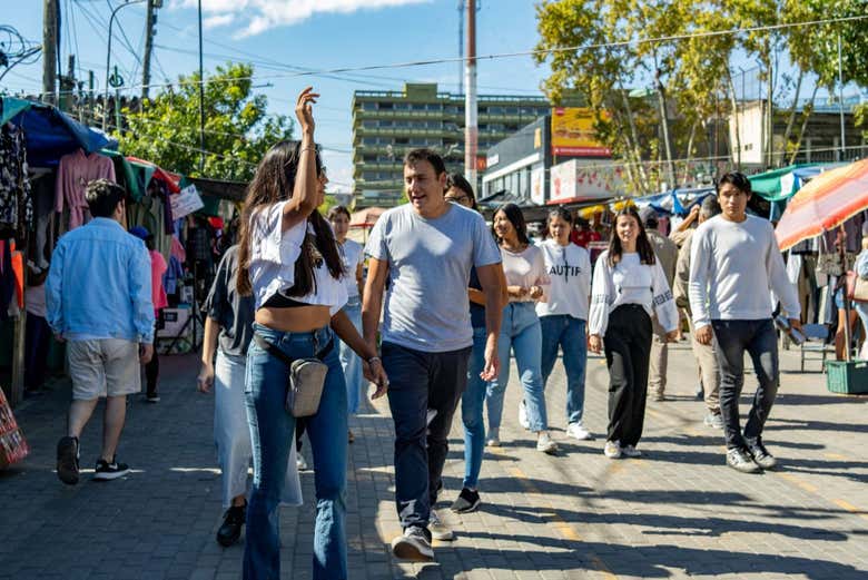 Caminhando por um dos mercados