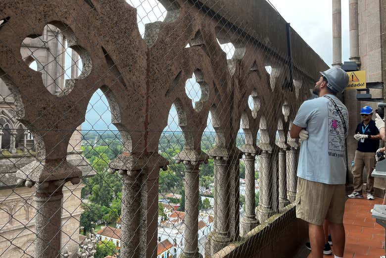 Contemplando a arquitetura da basílica