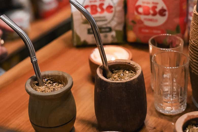 Você degustará cinco variedades de mate