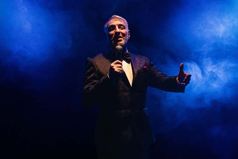 Haverá cantores ao vivo no palco