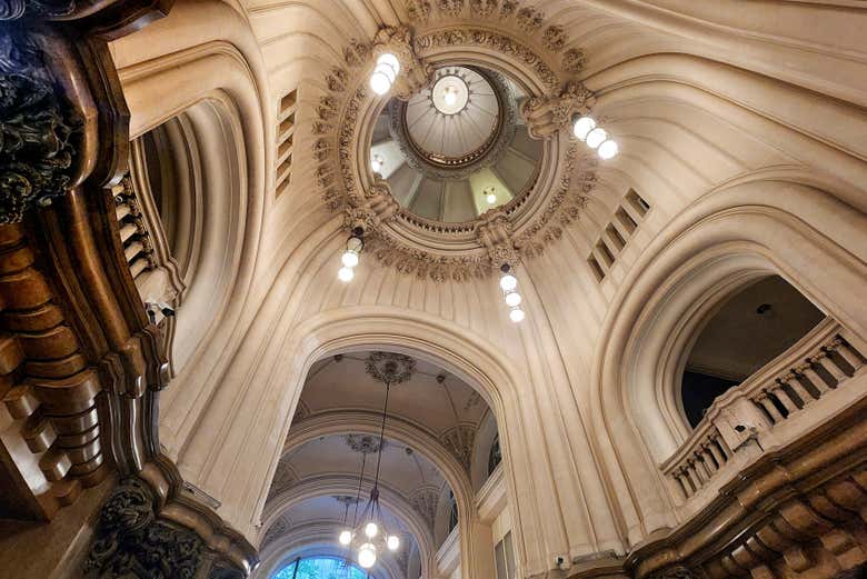Hall de entrada del Palacio Barolo