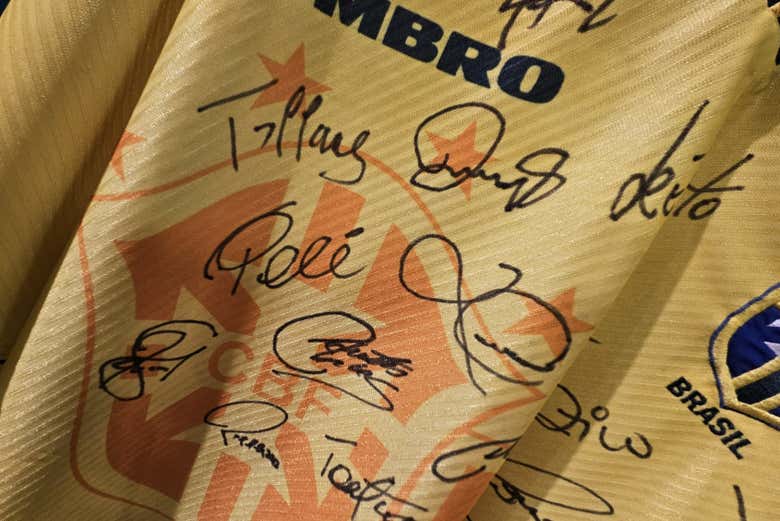 Check out the soccer player's signatures