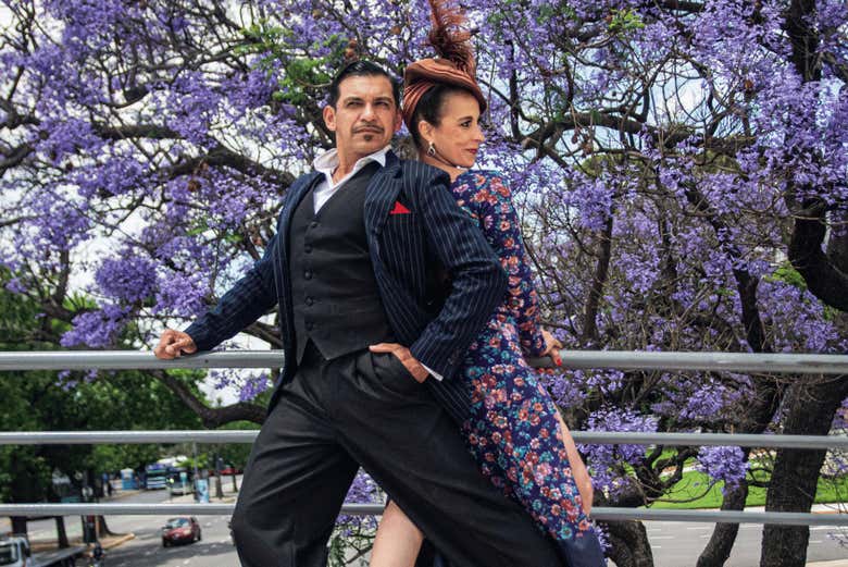 Bailarines del free tour del tango por Buenos Aires