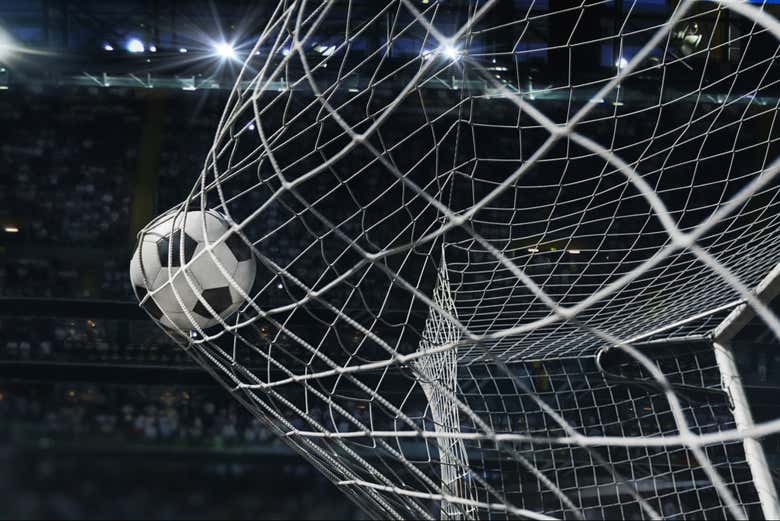 En Avellaneda se cantan los goles con mucha pasión