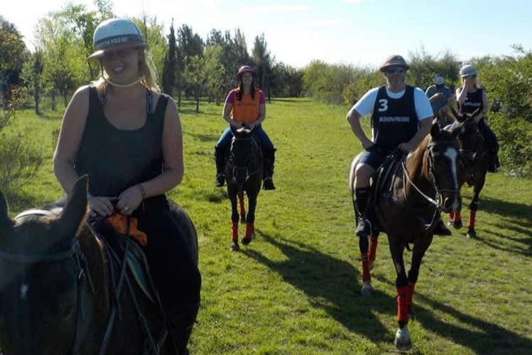 Os relajaréis paseando a caballo