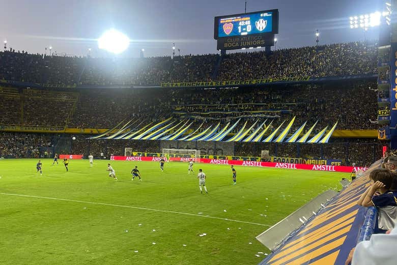 Você viverá uma grande atmosfera futebolística