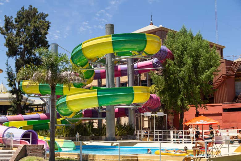 Montagnes russes aquatiques