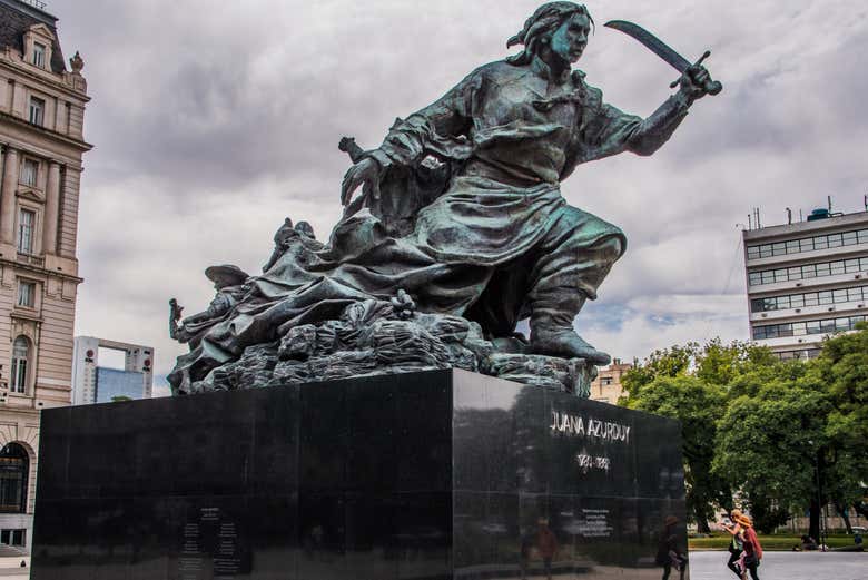 Monumento a Juana Azurduy