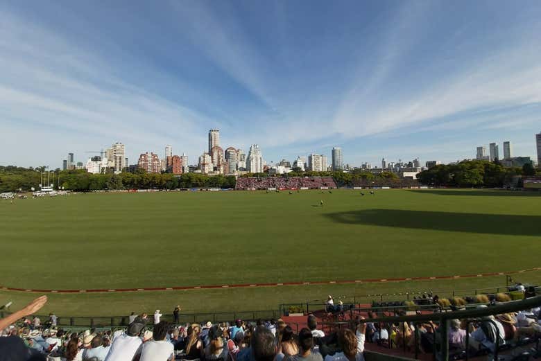 El Campo de Polo Argentino se ubica en el barrio de Palermo
