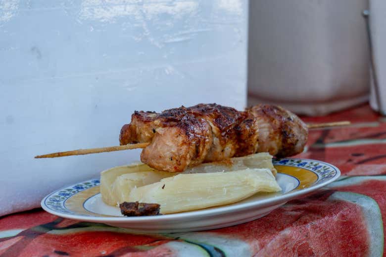 Um prato no mercado Mugica