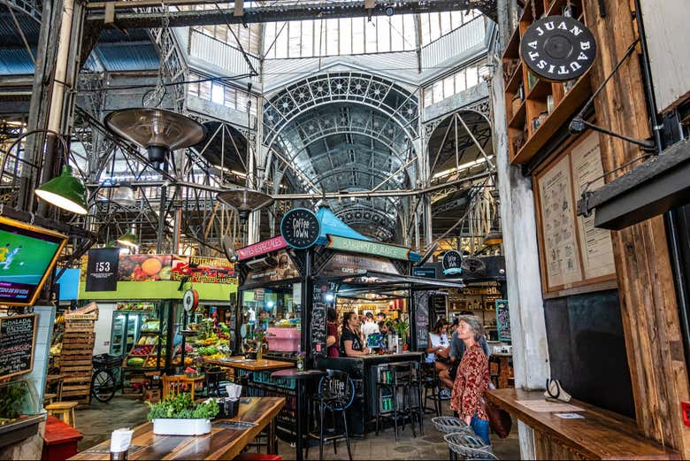 Mercado de San Telmo, uno de los más famosos de Buenos Aires